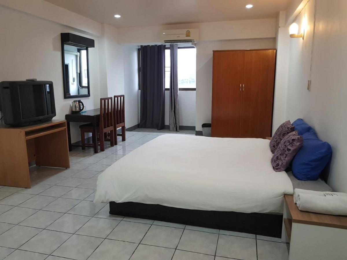 โรงแรมวินบางนา Win Bangna Hotel กรุงเทพมหานคร ภายนอก รูปภาพ
