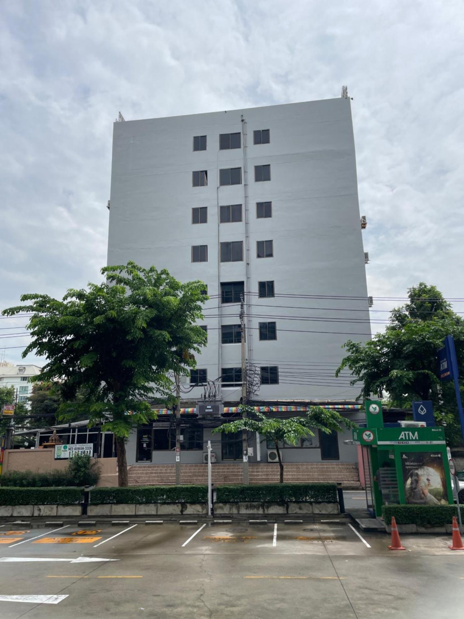 โรงแรมวินบางนา Win Bangna Hotel กรุงเทพมหานคร ภายนอก รูปภาพ