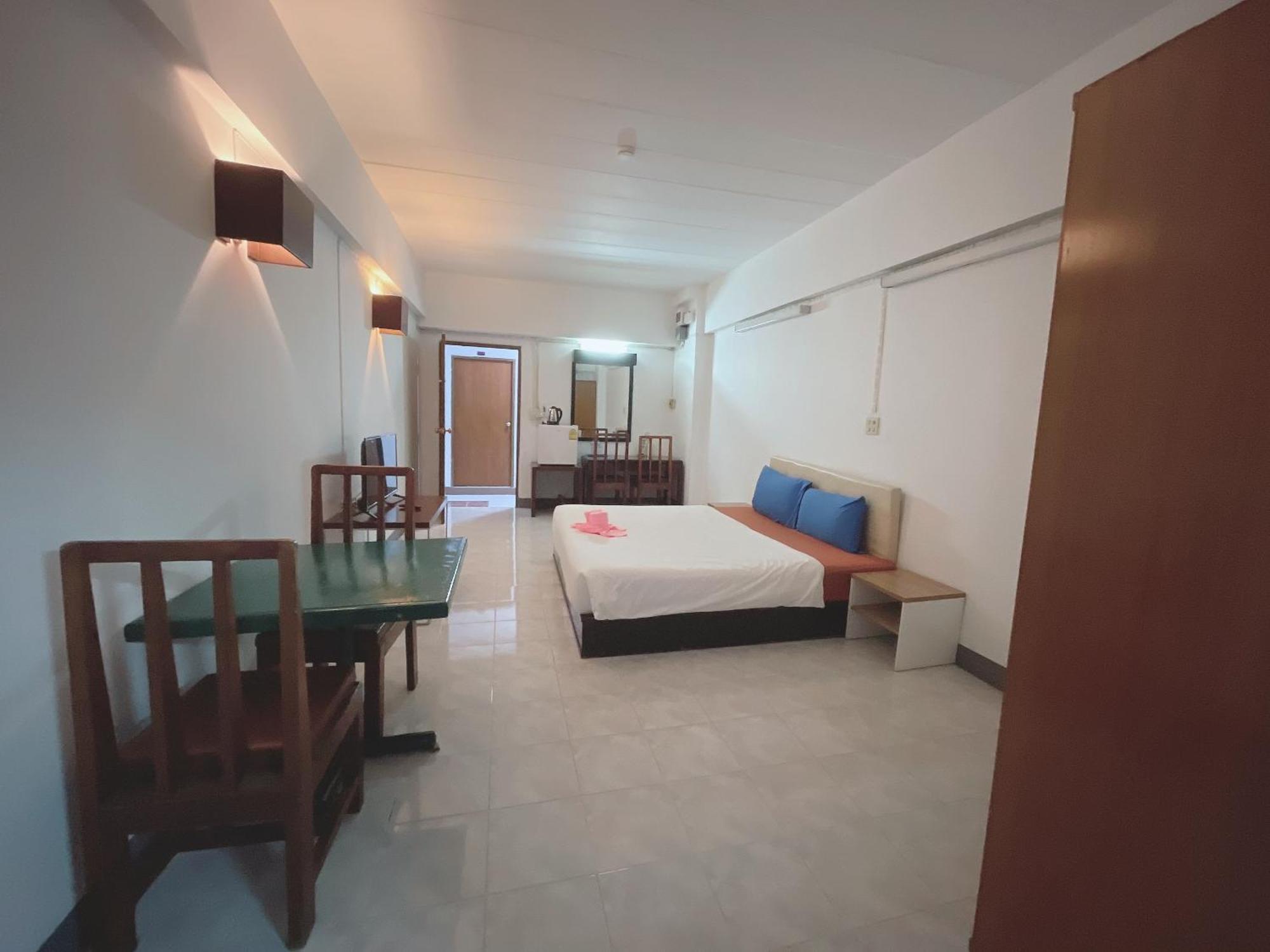 โรงแรมวินบางนา Win Bangna Hotel กรุงเทพมหานคร ภายนอก รูปภาพ